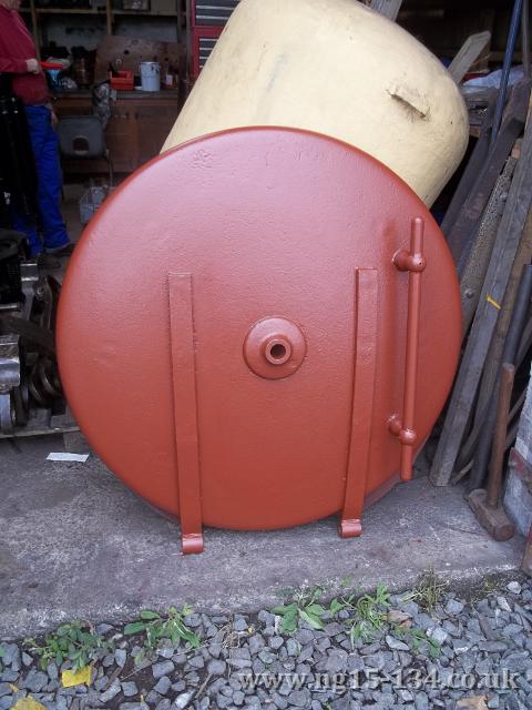 The newly painted smokebox door. (Photo: L. Armstrong)