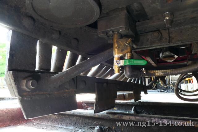 The sand inspection valve for the front sanders. (Photo: Laurence Armstrong)